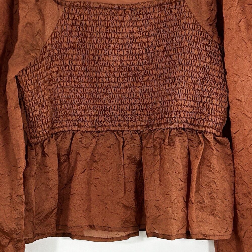 Gilli Top Size Small Peasant Smocked Back Square Neckline Crinkle Smocked Back - Picture 10 of 10